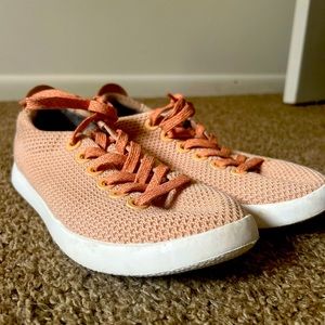 Women’s Allbirds Sneakers Size 7